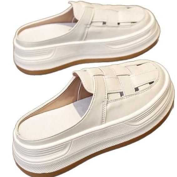 Weiße Plateau-Halbschuhe, Damen-Freizeitschuhe, neue Sommermodelle, ausgehöhlte Römersandalen mit einem Riemen