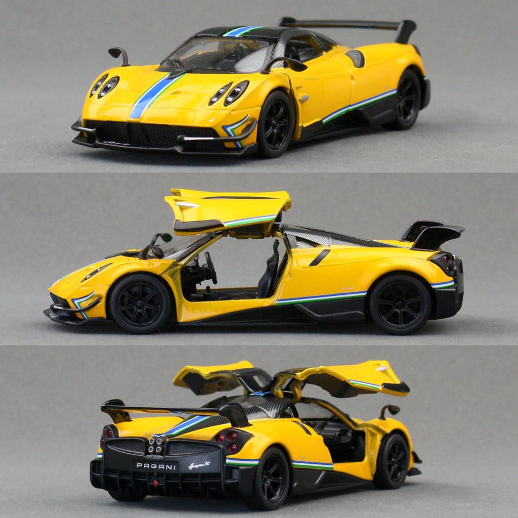 Roadster Car Huayra Model Alloy With Inertia Control For Kids And Collectors