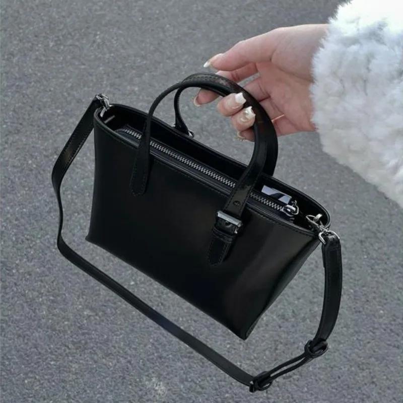 Tote Handbag For Women New Versatile Korean Niche Bags Retro Compact Commuting Hand-Held Crossbody Bag Premium