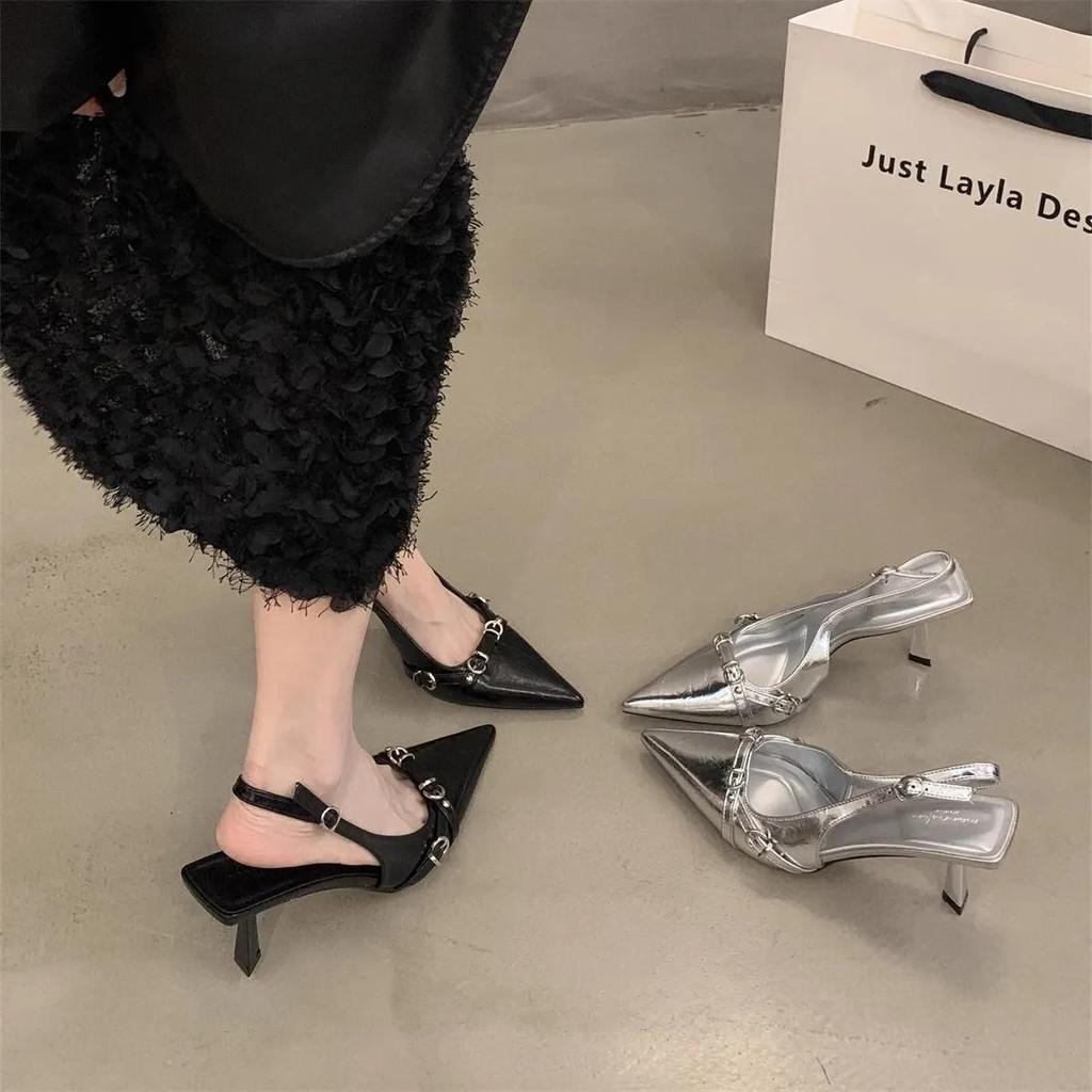 Xiaoxiangfeng black patent leather pointed special-shaped heel high-heeled fashion sandals 2024 spring new supermodel same single shoe