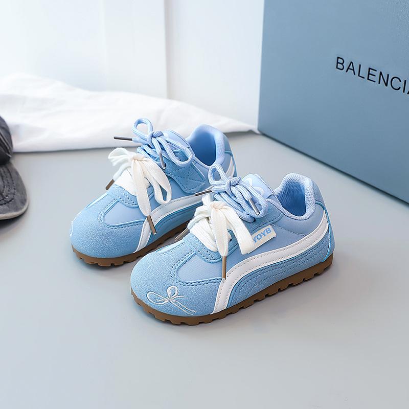 

Girls board shoes new 2025 autumn children s moral training shoes medium and older children s versatile soft-soled casual shoes girls sports shoes 26-31 yards, 6 pairs in one hand синий