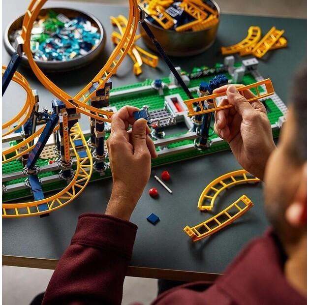 LEGO ICONS 10303 Roller Coaster with Loops