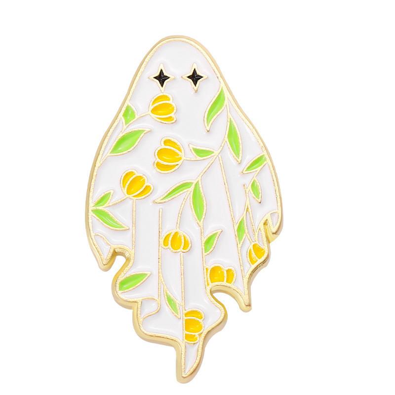 Stylish Haunting White Ghost Brooch Elegant Badge For Men And Women Accessories Clothing