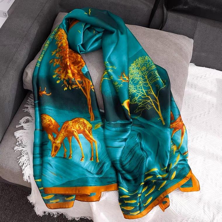 New Autumn Women's Satin Printed Imitation Silk Scarf Korean High-end Fashion Versatile Silk Scarf Decorative Shawl