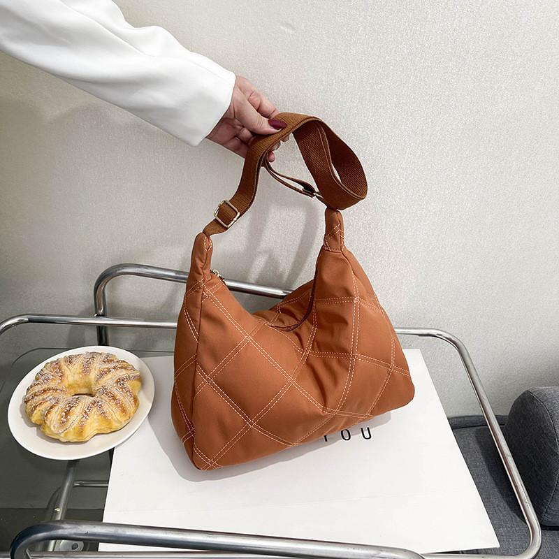 Bolsa de Ombro Estilosa Para Mulheres Coleção Primavera Casual Tecido Oxford Bolsa Sela