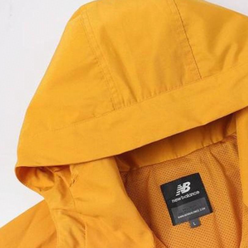 New Balance Jacket Unisex Yellow NA83N033-MY