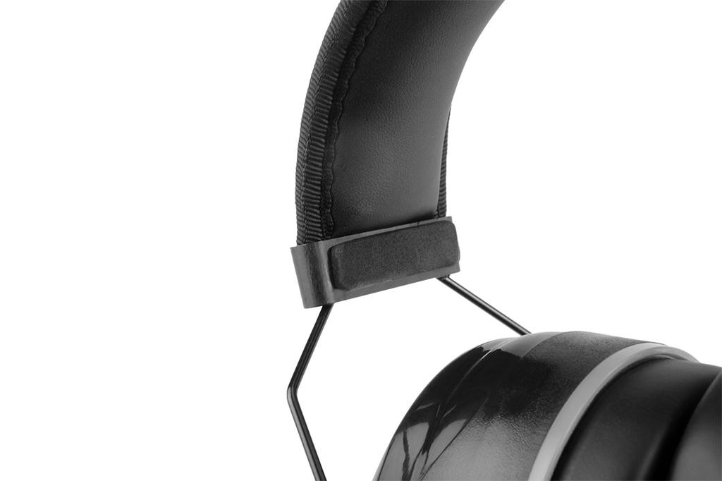 Noise-cancelling earmuffs, SNR 30dB, CE