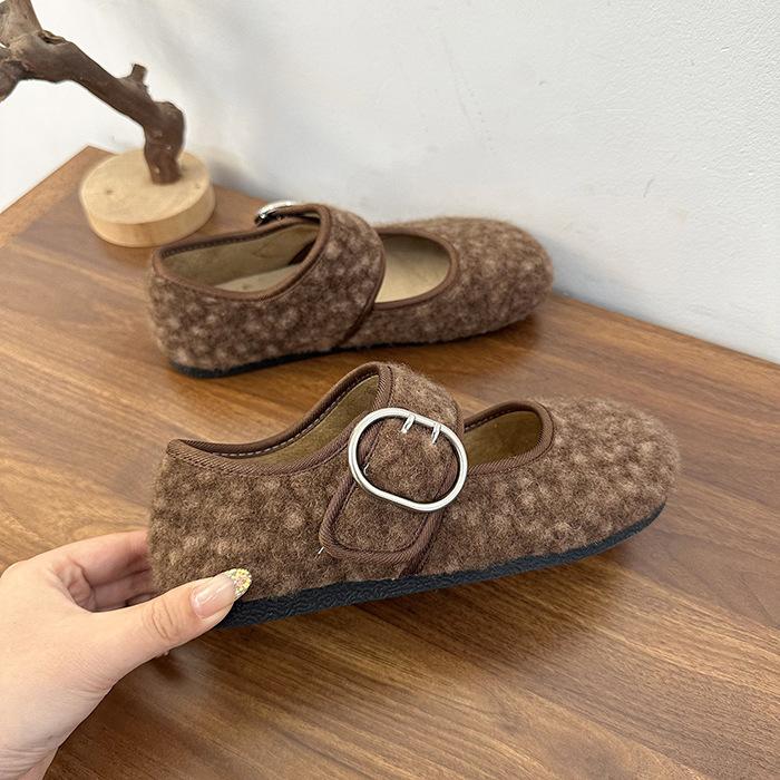 Fleece Flat-soled Fluffy Shoes for Women To Wear Outside 2025 Autumn and Winter New Korean Version of Gentle Fairy Wind Word Mary Jane Cotton Shoes