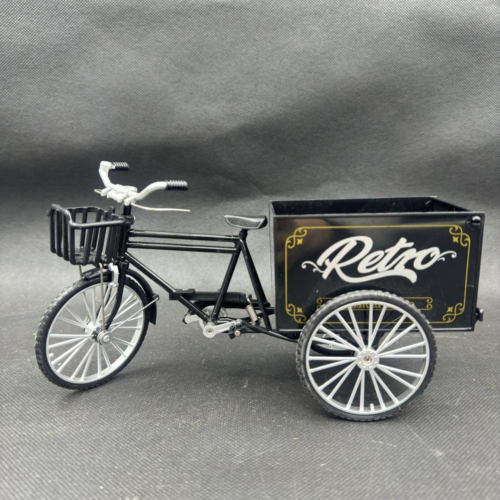 1: 10 Alloy Tricycle Model Toy, Metal Die-casting Retro Bicycle Model  Classic Simulated Freight Tricycles  Model Collection Gif