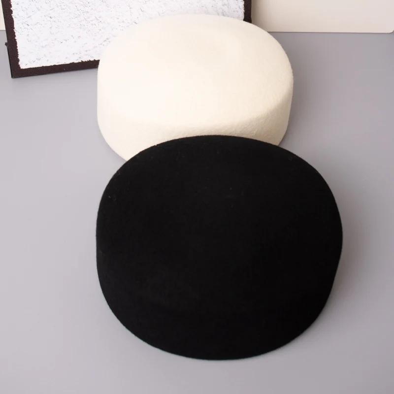 Autumn Winter Women'S Hard Top Beret Hat White Black Wool Felt Pillbox Hat Fashion Retro Fascinating Hostess Formal Designer Cap