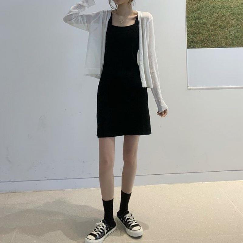 Women's Korean-Style Knitted Spaghetti Strap Dress - Slimming & Flattering, Perfect for Spring and Autumn Layering