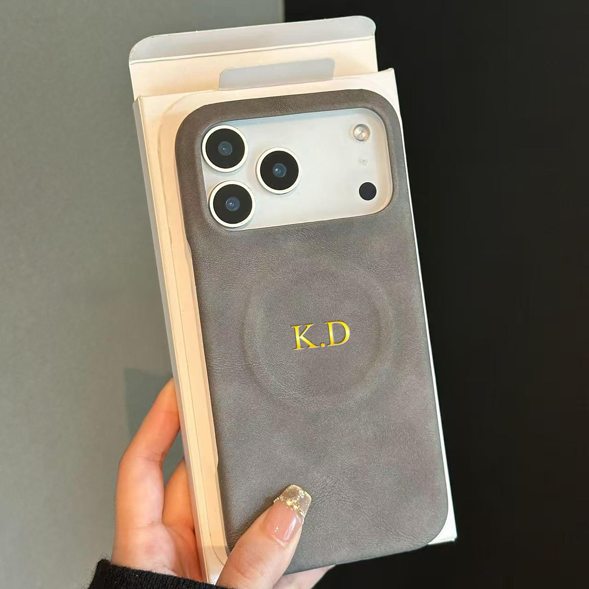 

Custom Name Retro Faux Leather Magnetic Wireless Charging Case For iPhone 17 16 15 14 13 Pro Max 17 Air Hot Gold Foil Stamping For iPhone 13 сірий