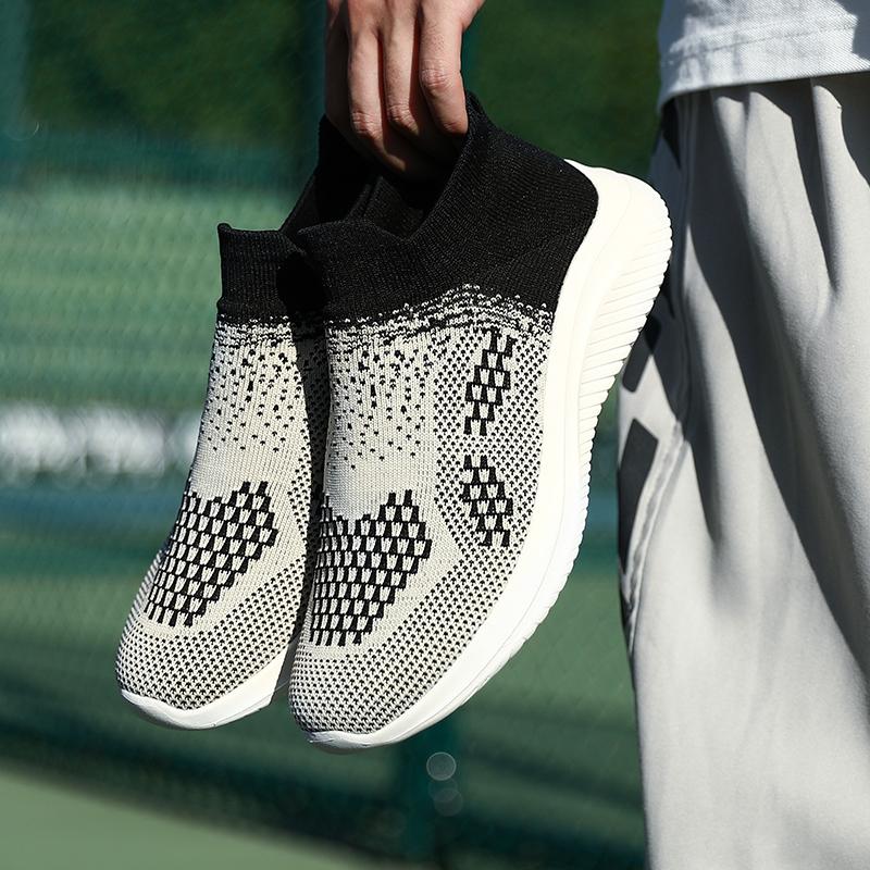 Herrskor Andningsbara Klassiska Löparskor för Man Utomhus Lätta Bekväma Nätsskor Slip-on Promenadskor Tenis Kvinnor