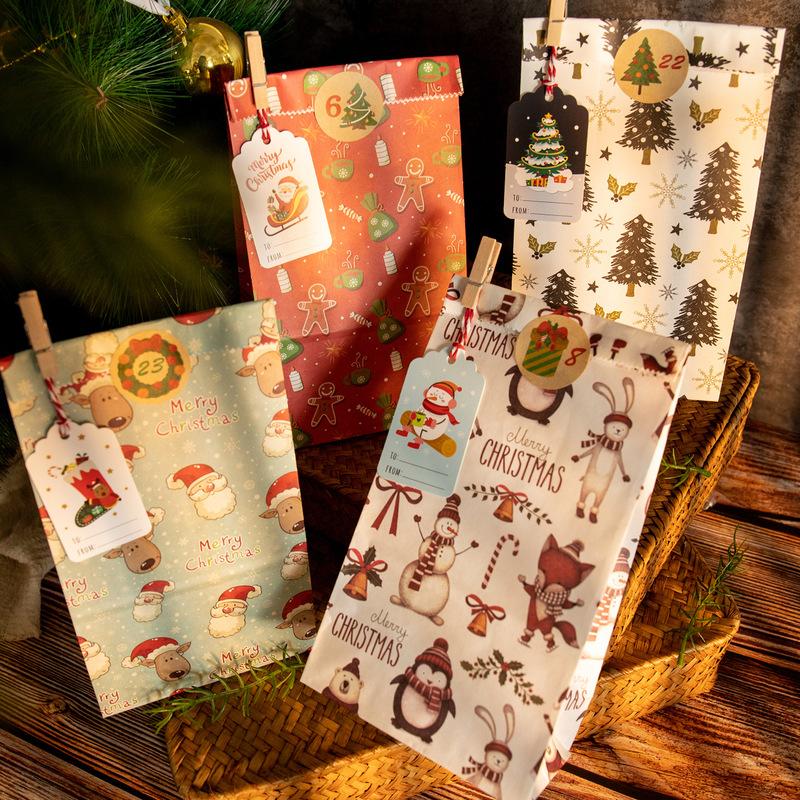 Christmas Wrapping Paper Bag Gift Tags with Strings Xmas Decor Printed Paper Card Labels Christmas Decoration Packaging Supplies