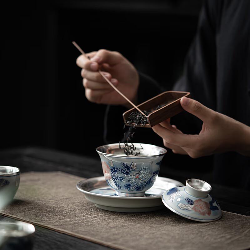 Su Shi Ceramic Gilded Silver Peony Gaiwan Tea Set