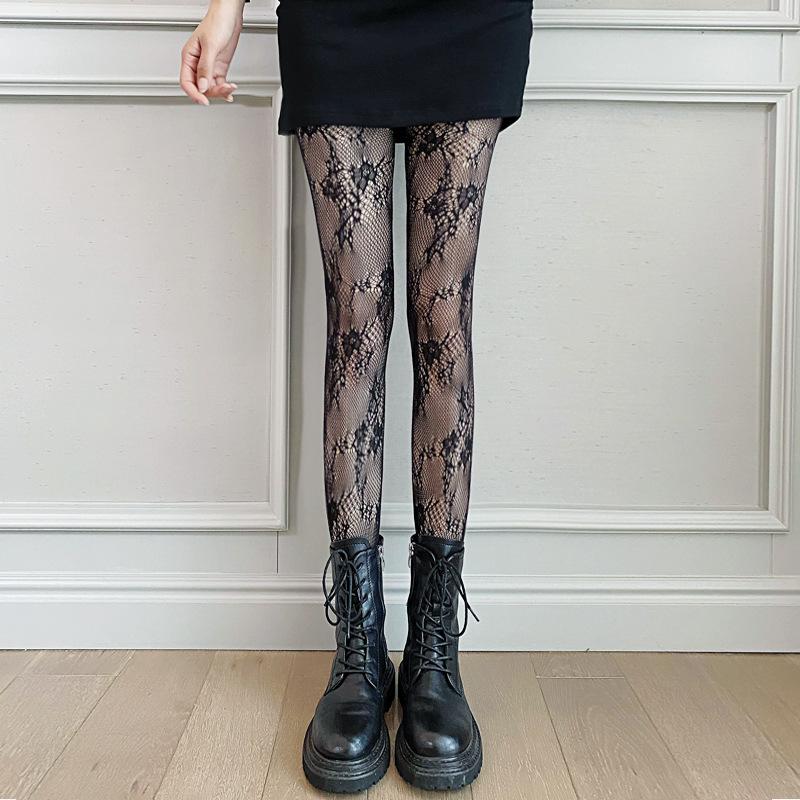 

Black floral lace stockings for women, ultra-thin, pure desire, hollow-out fishnet stockings, lace sexy black stockings, internet celebrity style jk Simple packaging, one siz чёрный