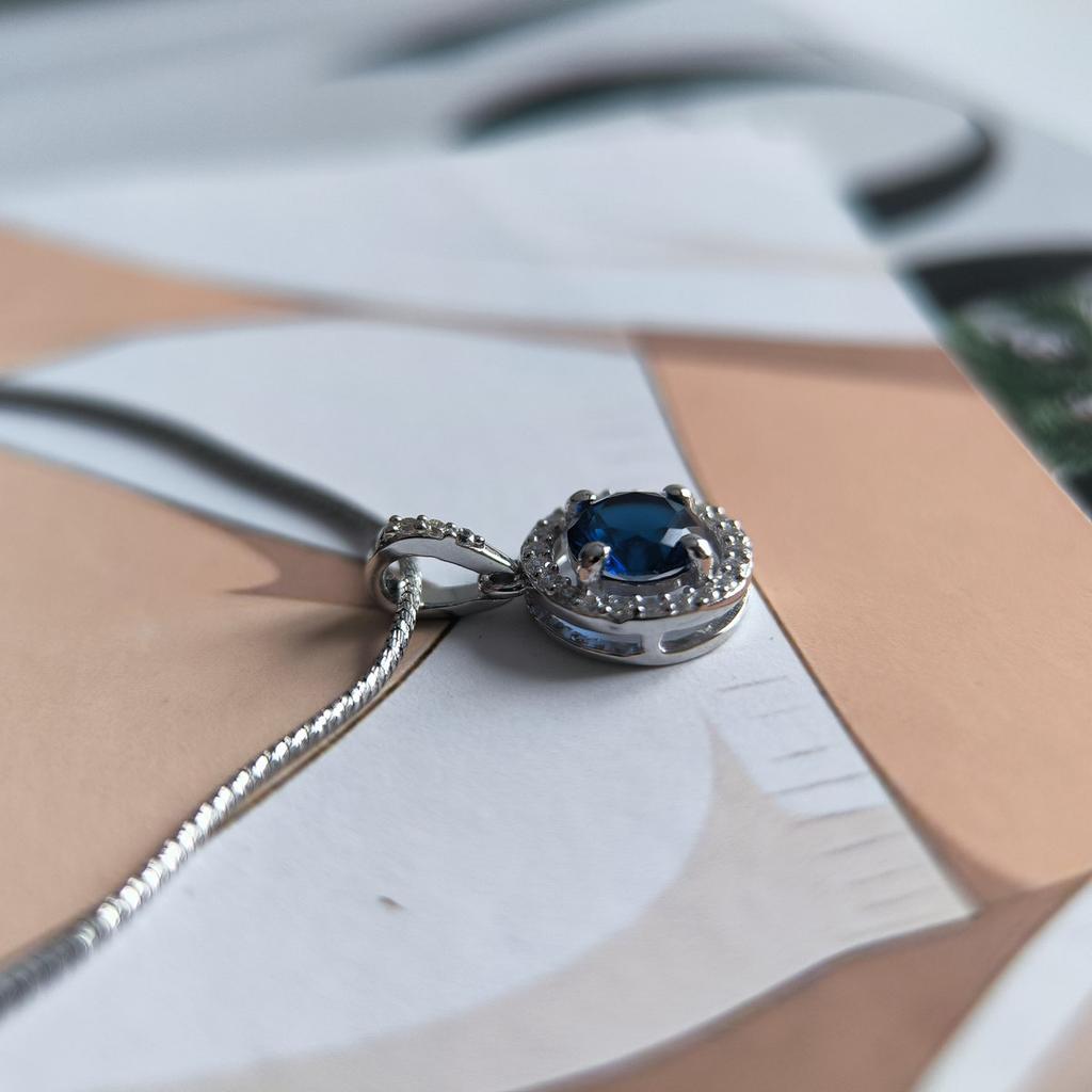 Серебряная подвеска с сапфиром nano 0.9ct (2203445)
