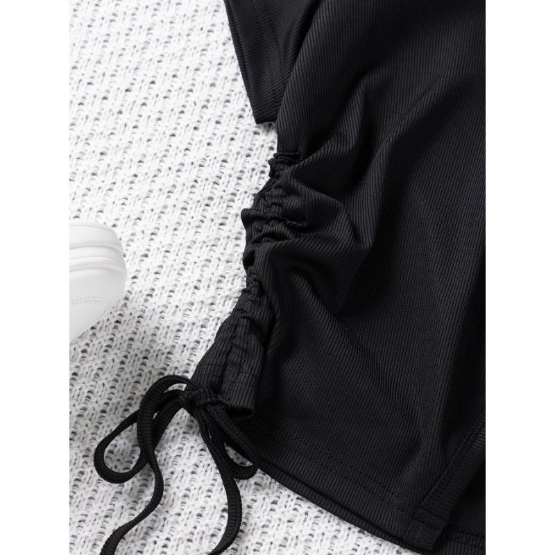 Jednobarevné falešné dvoudílné tričko s krátkým rukávem a stahovací šňůrkou u krku Dámské topy