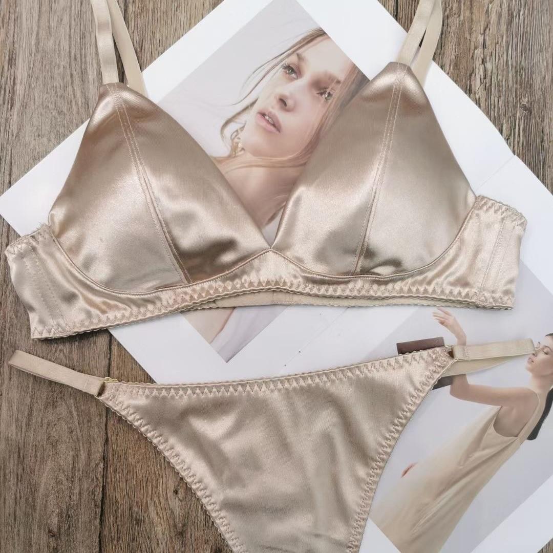 

Элегантный французский бесшовный сатиновый треугольный комплект бюстгальтера - без косточек, идеально подходит для всех размеров XL