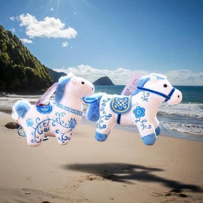 Krabičky na mince, svorky, přívěsky – Přívěsky