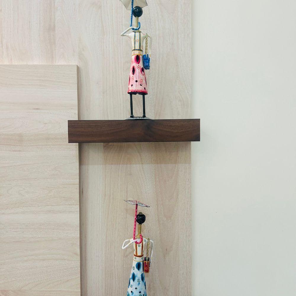 Set of 2 Metal Musician Standing Lady Decorative Showpiece Table Decor Home Decor Musician Tabletop Showpiece Gift Item Multicolour