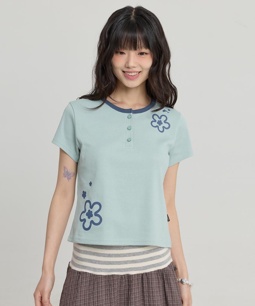 WAIKEI Flower Henley Neck Short Sleeve T-Shirt Mint