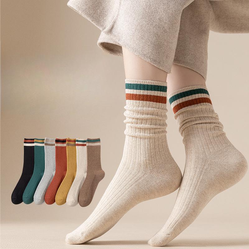 Female Autumn and Winter Fashion New Cotton Warm Long Tube Pile Socks