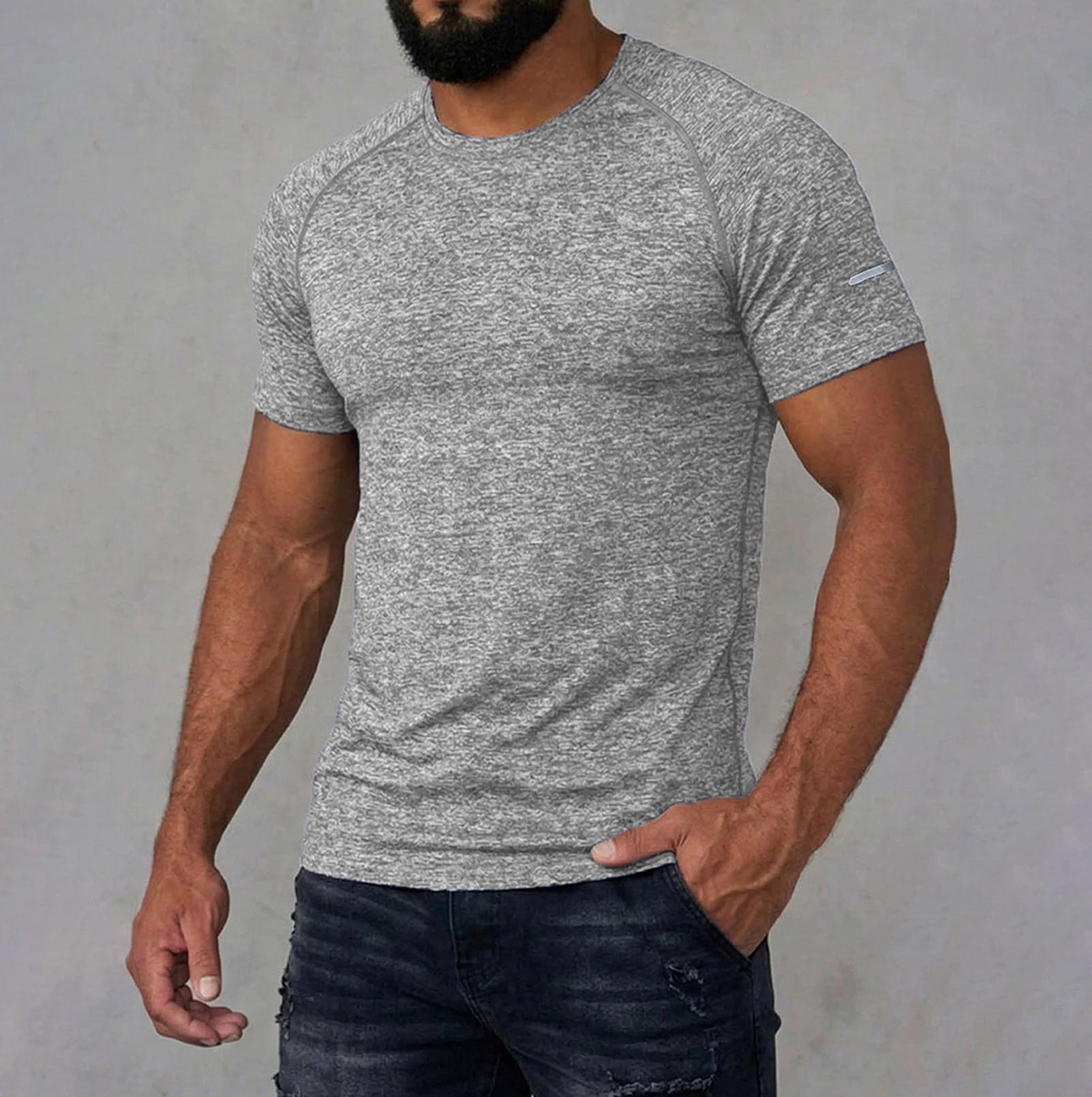 

Men Crew Neck Short Sleeve T Shirt Lightweight Soft Fabric Athletic Fit Basic Activewear Top for Daily Use M