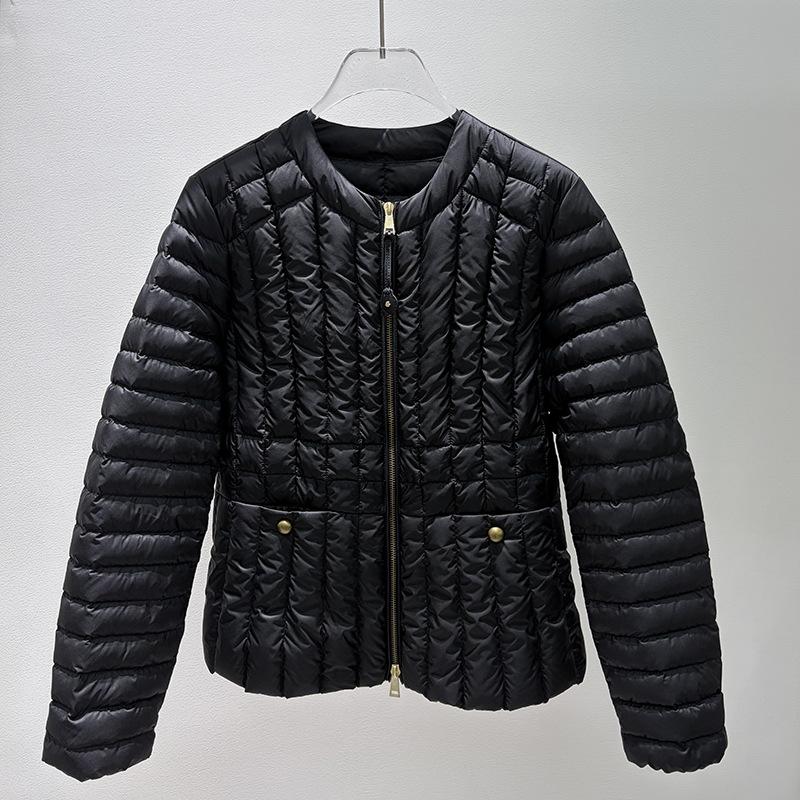 M's new Xiaoxiangfeng light down jacket women's short round neck white duck down warm jacket
