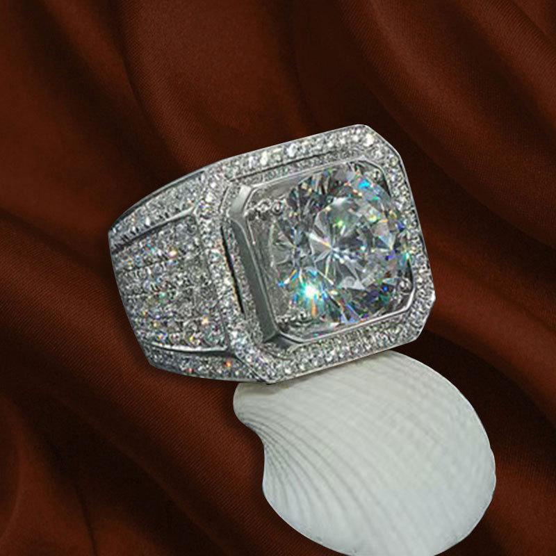 Totem pattern zircon rings Men's punk dark tide cool European and American style rings are popular vintage accessories