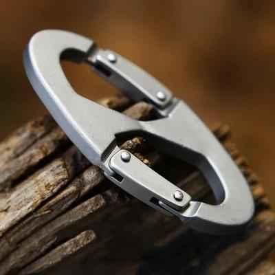 5pcs/set 8-Shaped Locking Carabiner Clip Aluminum Alloy Key Ring for Hiking Camping Traveling Sport Outdoor Activities Safety Buckle.