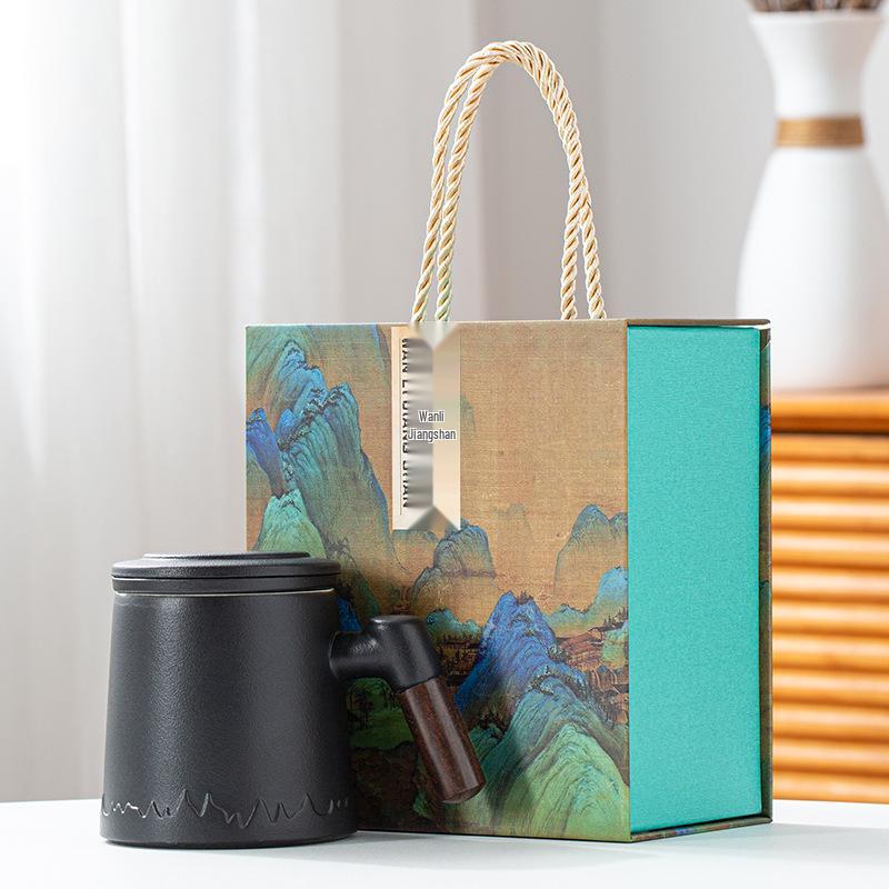 Hand-Painted Ceramic Office Mug: Distant Mountains Design, Teacup with Separate Brewing Chamber, Ideal for Water or Tea - Perfect Business Souvenir.