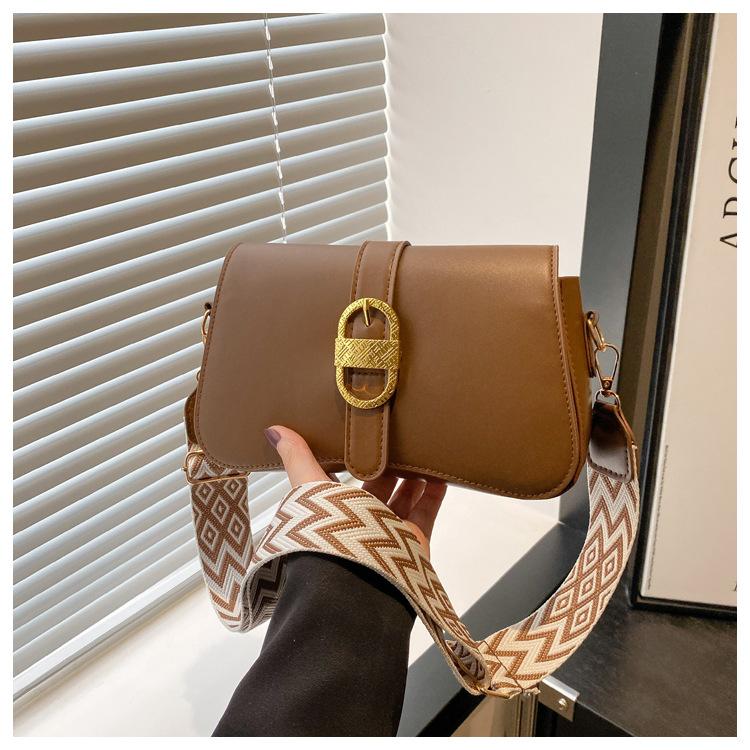Summer new exquisite simple retro fashion casual 2025 texture shoulder crossbody portable underarm bag women