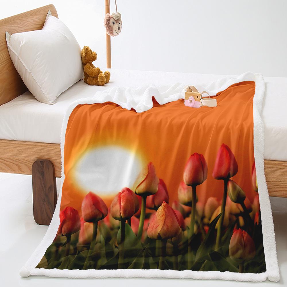 Tulip 2D Digital Printing Thickened Lamb Wool Crystal Fleece Blanket One Piece