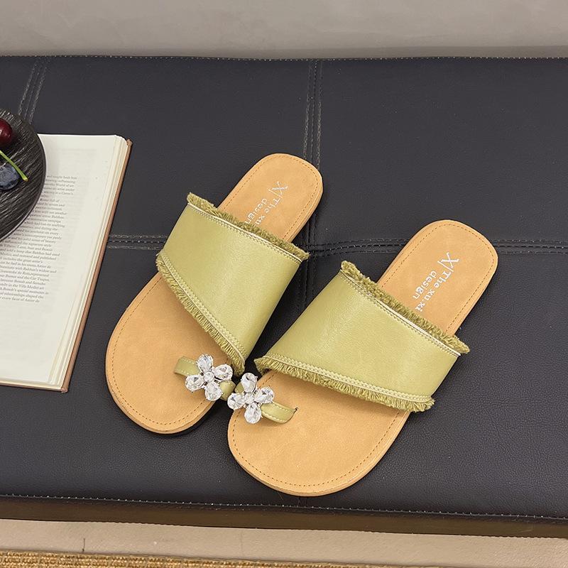 Rhinestone Fairy Feng Boken One-word Slippers Women's Wear New Super Fire Flat Bottom Set Toe Flat Bottom French Cool Slippers