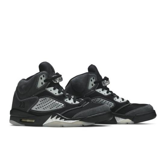 

Air Jordan 5 Retro Anthracite DB0731-001 EU 41 сірий/чистий