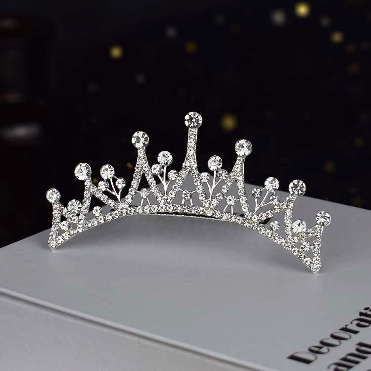 Children's Rhinestone Pearl Crown Hair Comb: Headdress Ornament for Photo Studio or Wedding
