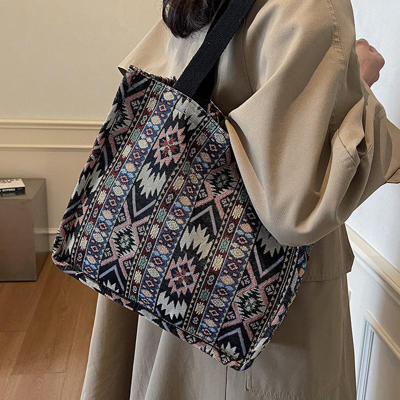Etnická taška na knedličky s veľkou kapacitou Dámska nová trendy módna crossbody taška Dámska Ins Niche taška cez rameno Dámska