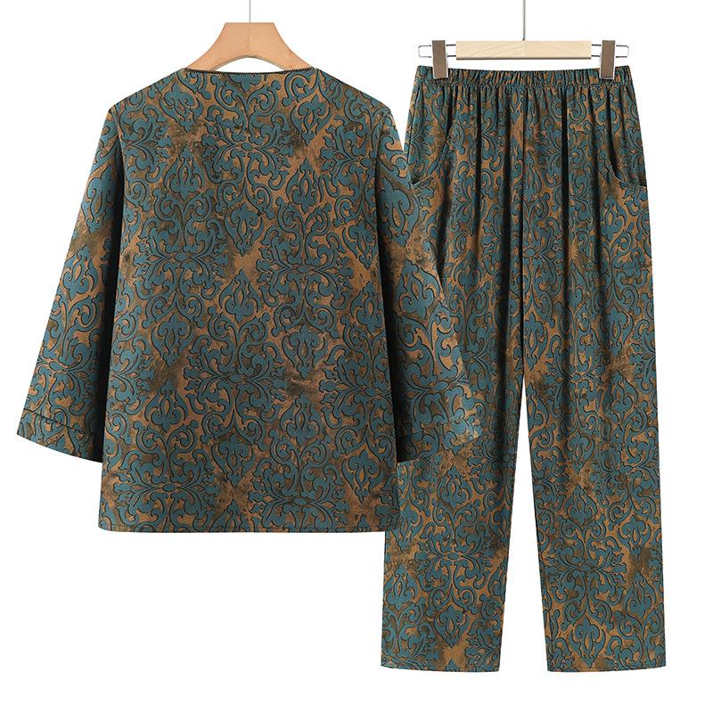 

Stylish Summer Set for Women: Mid-Sleeve Shirt for Middle-Aged & Elderly, Perfect Grandma s Homewear. 4XL (suggest 130-145 kg) зелений