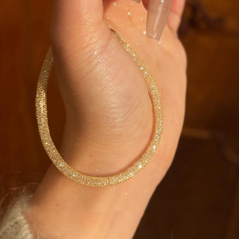 

Сетчатый цирконовый круглый браслет, легкая роскошь, высокое чувство моды, универсальный нишевый дизайн, темпераментные изысканные украшения для женщин