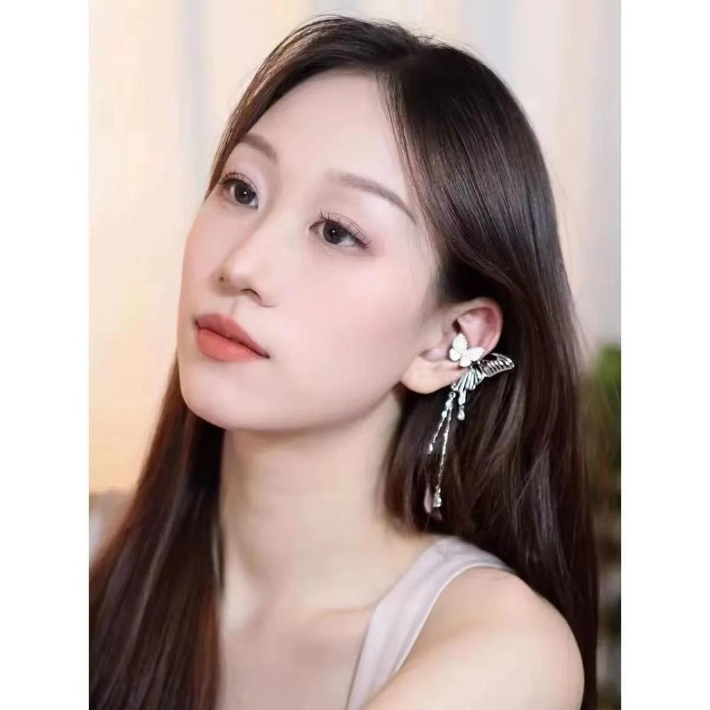 Sweet Butterfly Tassel Ear Cuff - No Piercing Needed - New Stylish Women's Long Earrings
