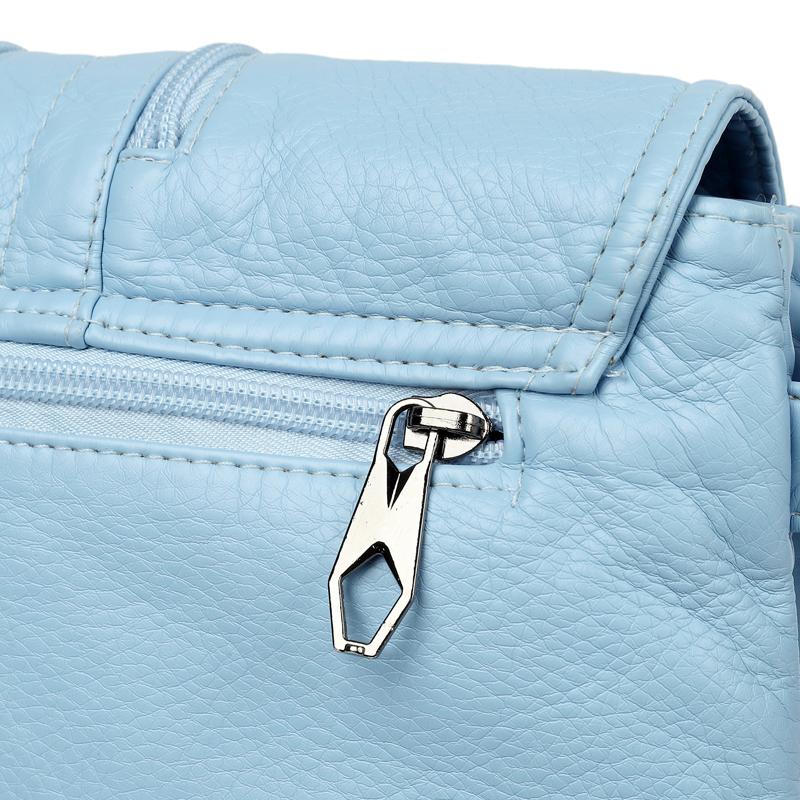 Elegant PU Leather Crossbody Bag for Women – Vintage-Style Design with Dual Zip Closure and Metal V Logo, Perfect for Daily Wear
