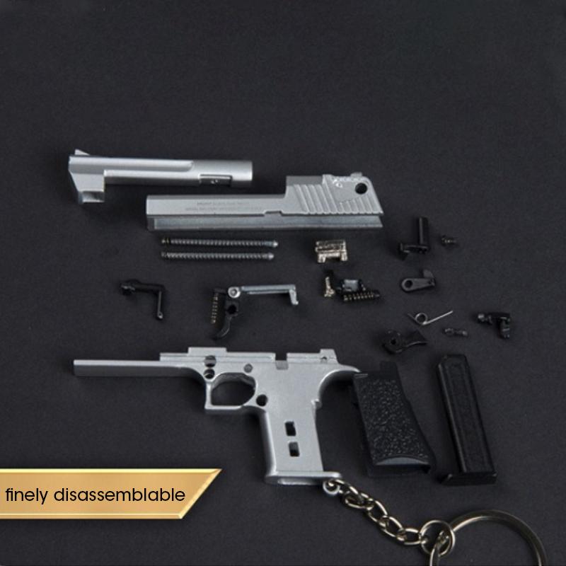Legierung 1:4-fach verkleinerter Desert Eagle Pistolen Schlüsselanhänger Mini Spielzeugpistole Waffenmodell Metall Schlüsselanhänger für Erwachsene Weihnachtsgeschenk