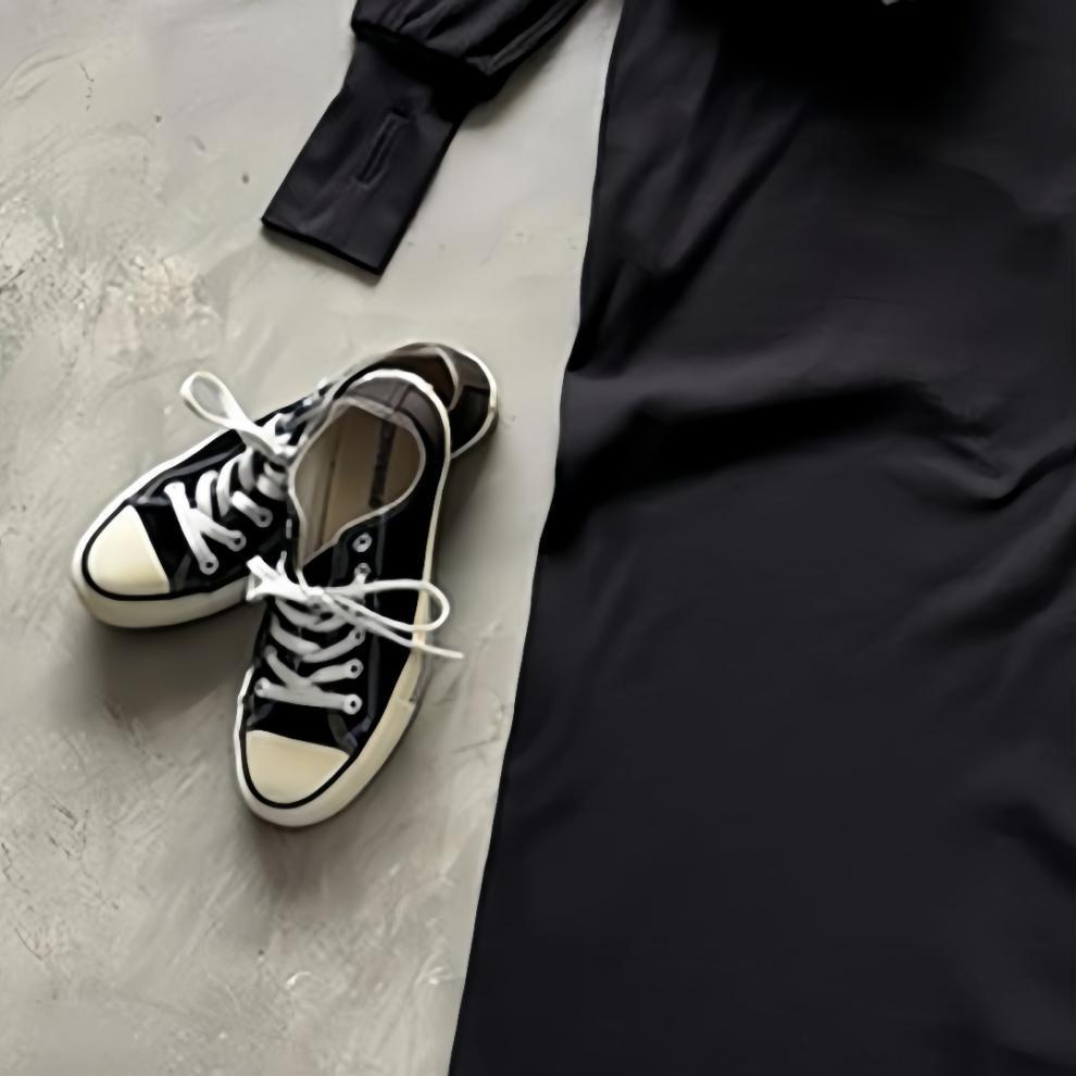 2025 Korean Style Long Sleeve Casual Sweatshirt Dress for Women – Loose, Slimming, Over-the-Knee Design.