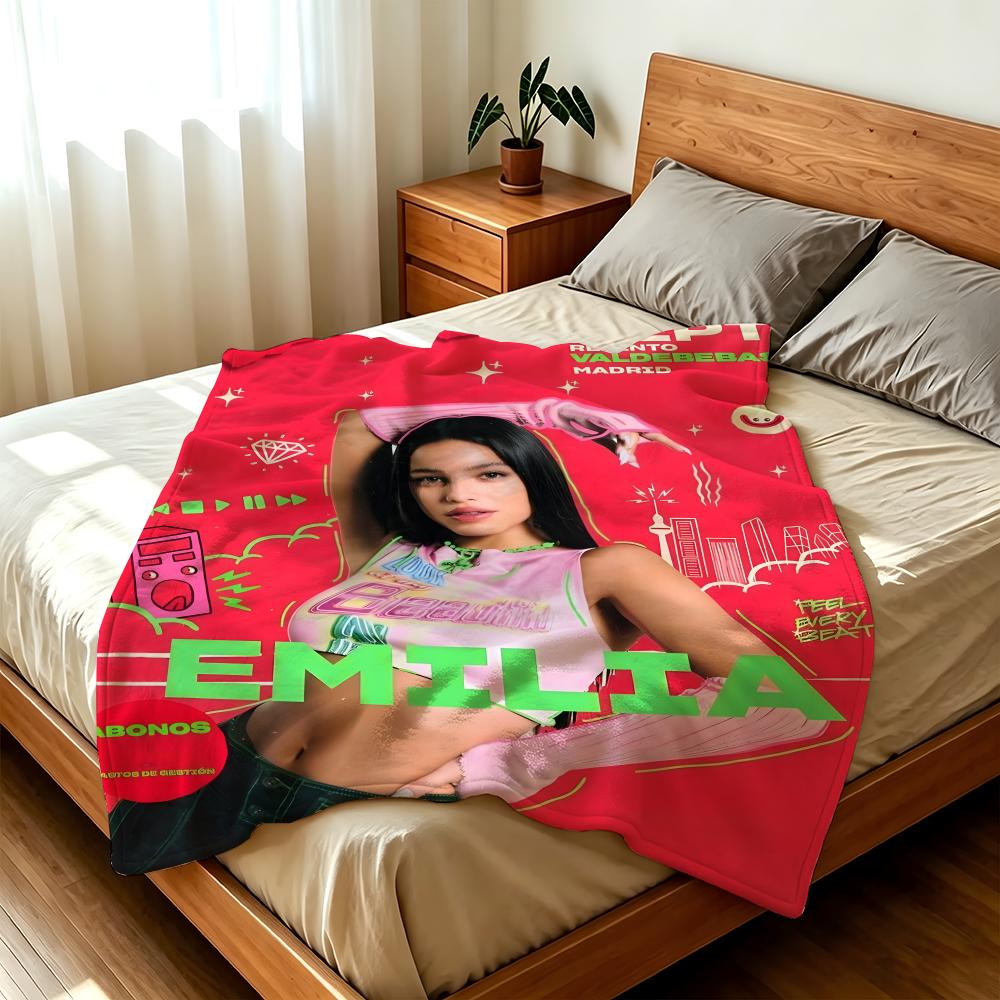 Music E-Emilia.M-Mernes Throw High-Density Short Plush Blanket Soft Skin-Friendly for Sofa Nap Air-Conditioned Room