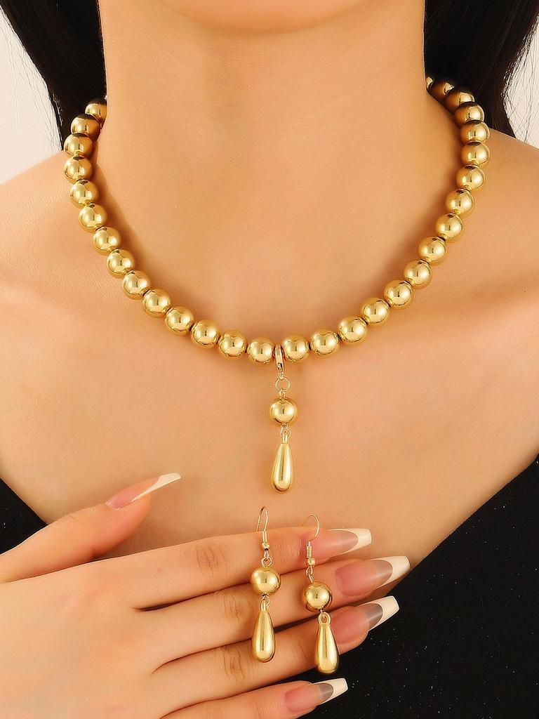 Exaggerated Heart Pearl Necklace with Irregular Hollow Design for Women
