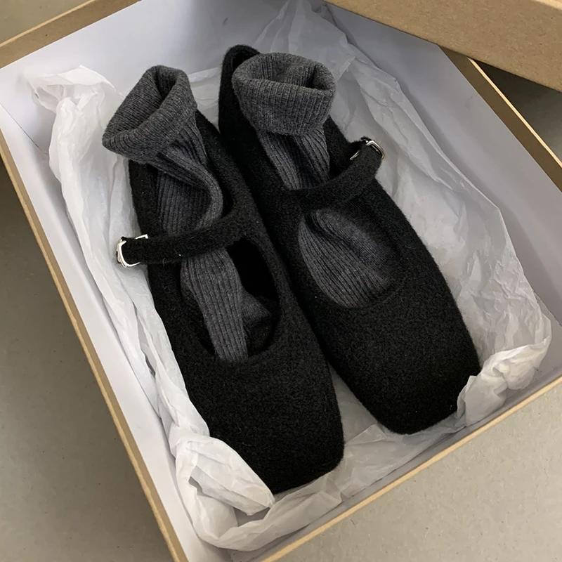 Fashion Women's Flat Mary Janes Shoes Square Toe Ballet Flats for Female New Fashion Buckle Strap Ladies Shoes Spring Autumn Mocasines