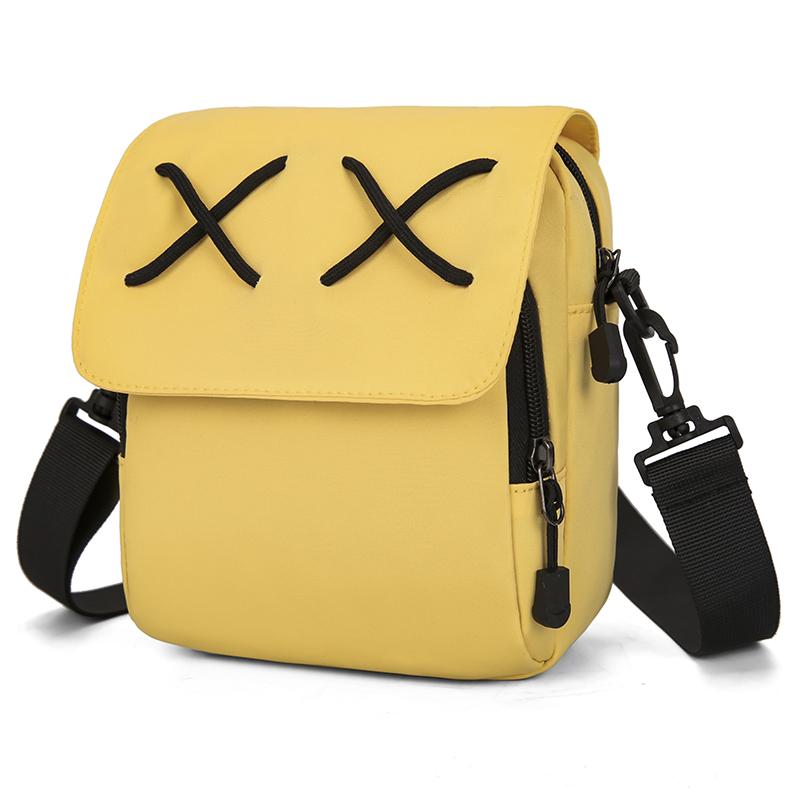Unisex Minimalist Crossbody Bag Adjustable Shoulder Strap for Daily Commuting and Leisure Outings
