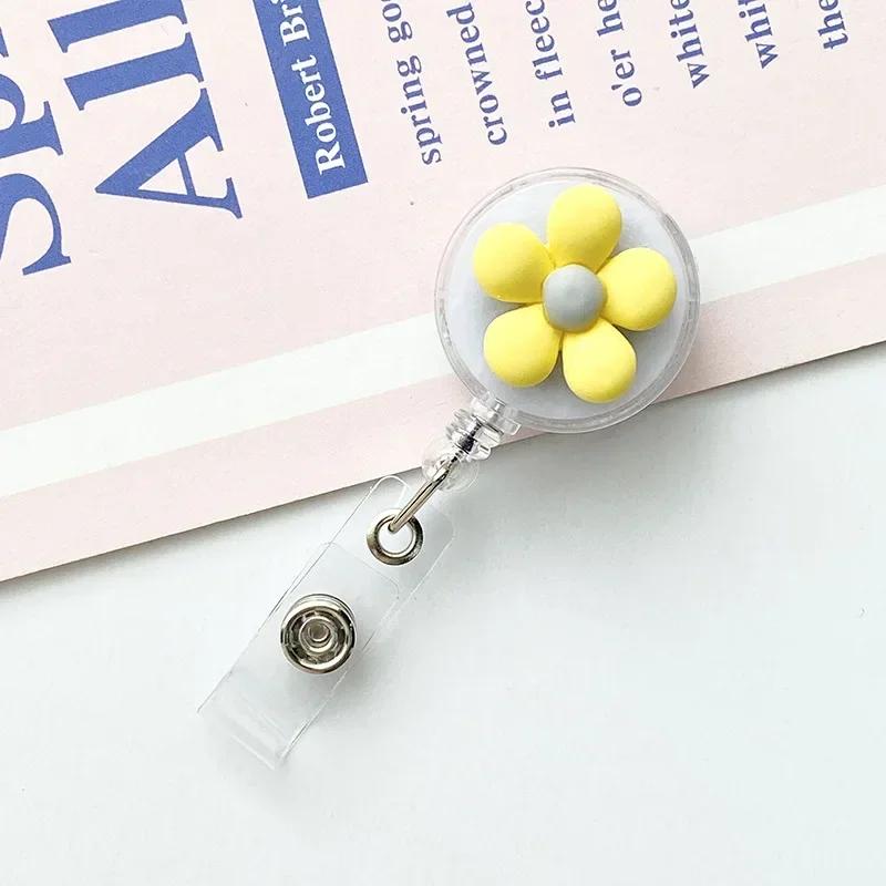 Women Cute Flower Retractable Badge Reel ID Lanyard Name Tag White Collar Badge Holder Reels Keychain Card Holder Accessories