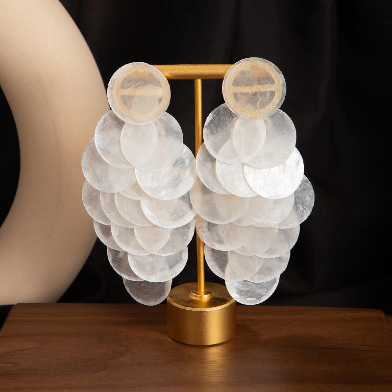 Flower Temperament Fringed Earrings Round Shell Fringed Leisure Vacation Style Earrings Atmospheric Light Luxury High-End Earrings